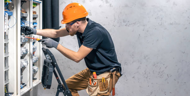 Best Emergency Electrical Repair  in Malakoff, TX
